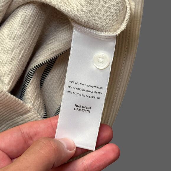 KARL LAGERFELD Men's Knitted Button Front Collared Short Sleeve Shirt Size M NWT - Picture 7 of 10